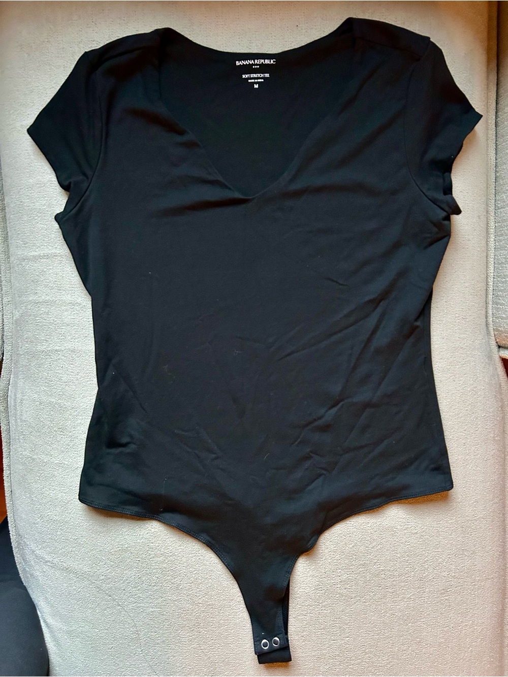 Banana Republic Black V-Neck Short Sleeve Bodysuit